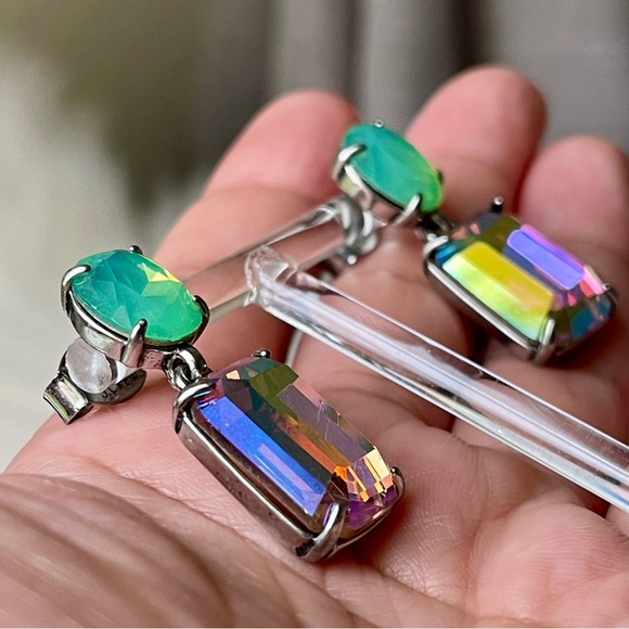 J. CREW | Iridescent Emerald Cut Crystal Brulee Oval Chrysolite Opal Crystal - Picture 10 of 15